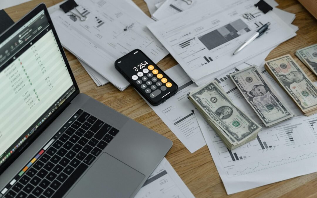 Finance Made Fun :How to Manage Your Money Like a Pro Without the Boring Stuff?